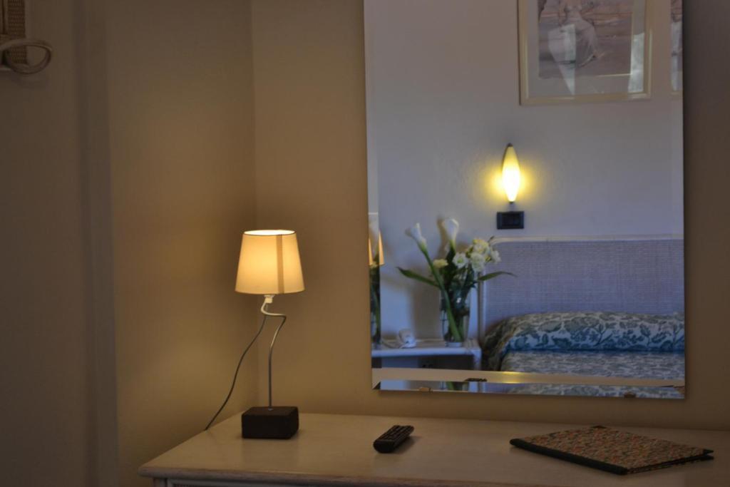 Hotel Danila Portoferraio Δωμάτιο φωτογραφία